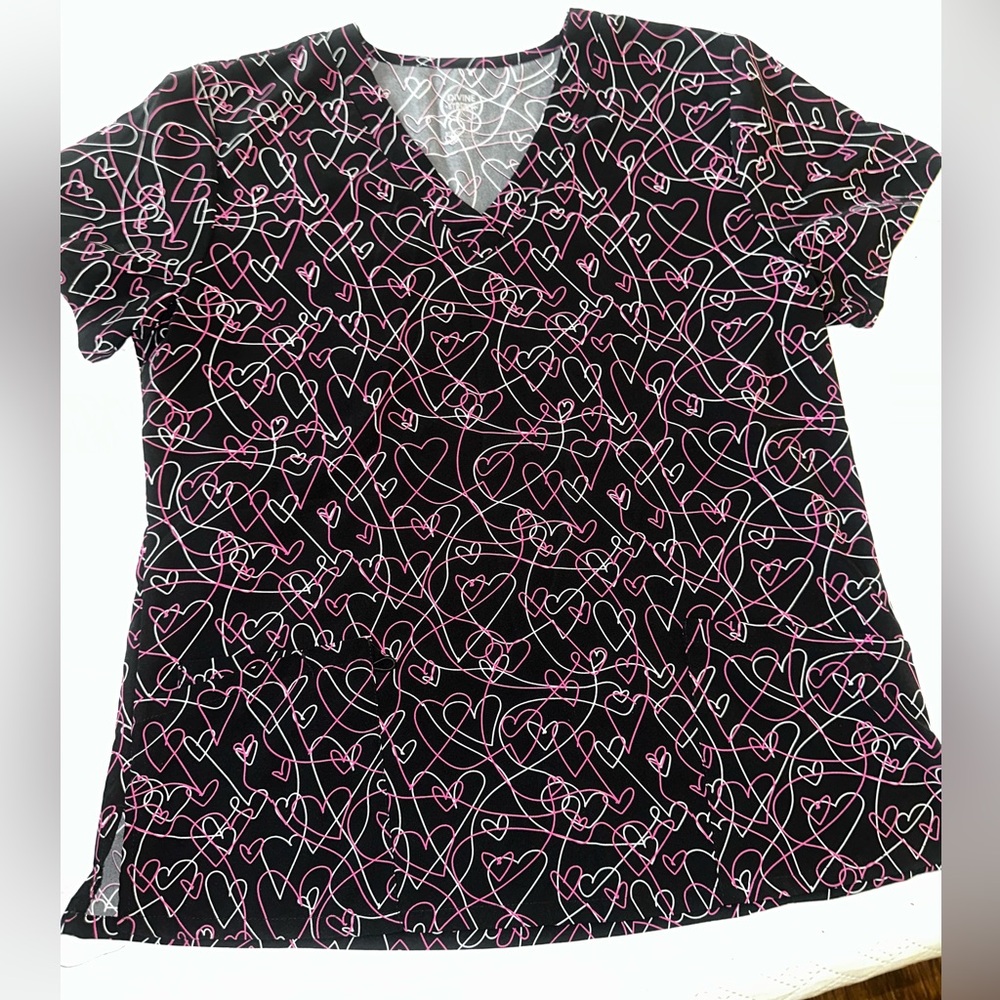 Pre loved Heart Patterned Black and Pink Women's Scrub Top L